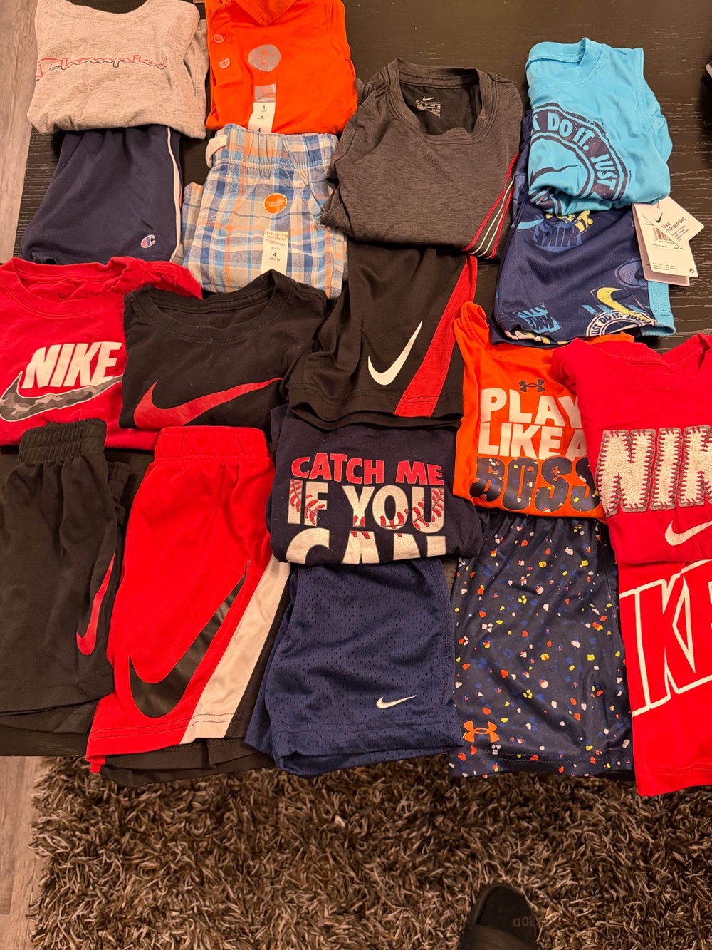 Active wear Nike/underarmor/ Shorts 3T-4T